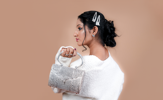 Accessories Between ₹1200 - ₹2500