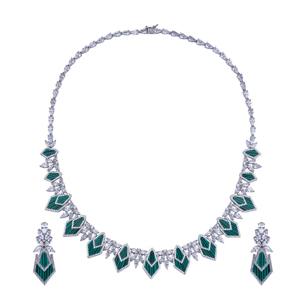 Green Enigma Necklace Set