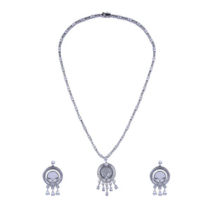 White Radiance Necklace Set