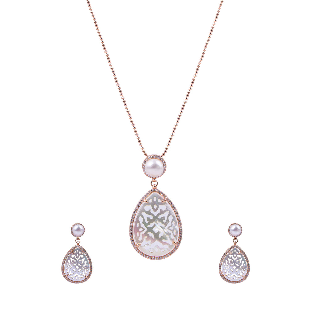 Regalia Pearl Filigree Pendant Set