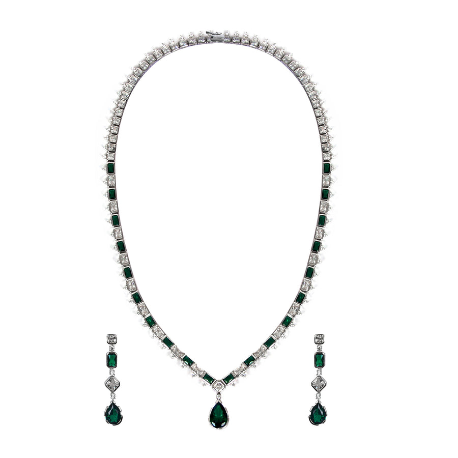 Emerald Echo Necklace Set