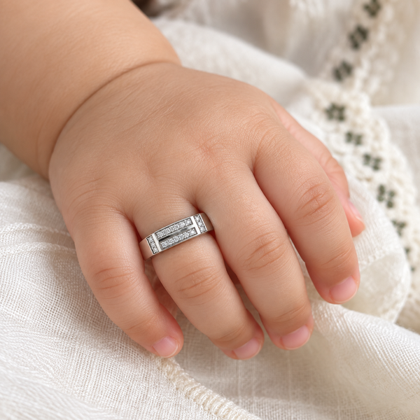 Avenor Gleam Silver Ring