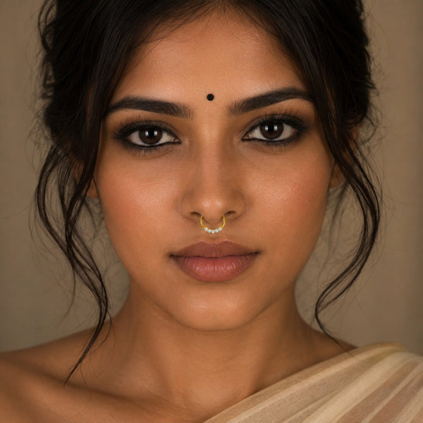 Solenne septum ring in 92.5 silver with gold finish